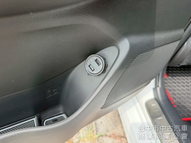 2015 Wish尊爵 跑十五萬