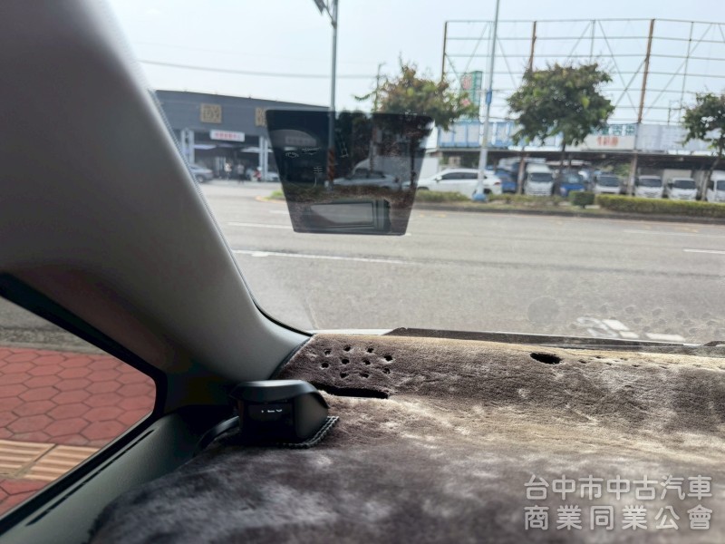 2015 Wish尊爵 跑十五萬