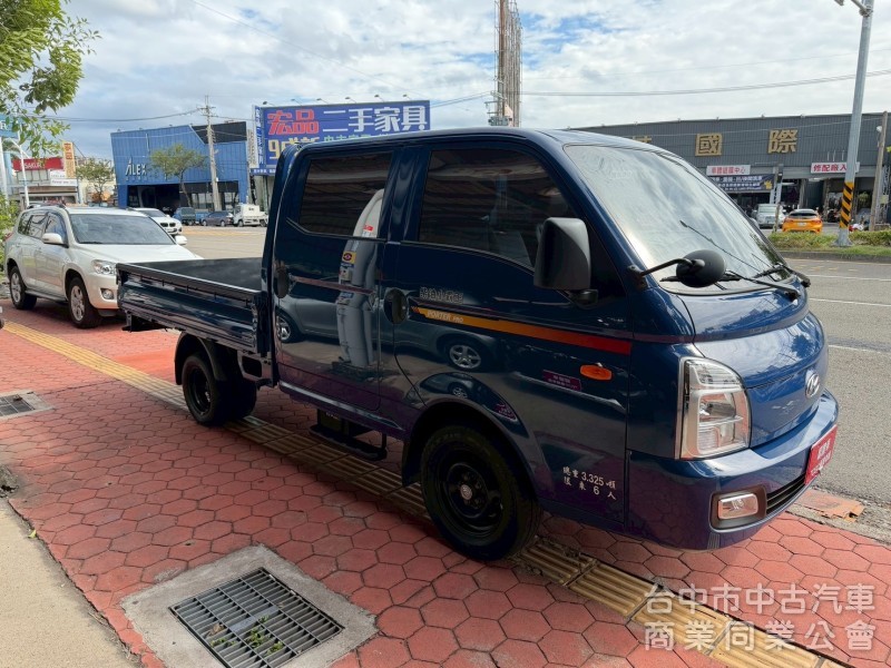 2024雙廂小霸王自排六人