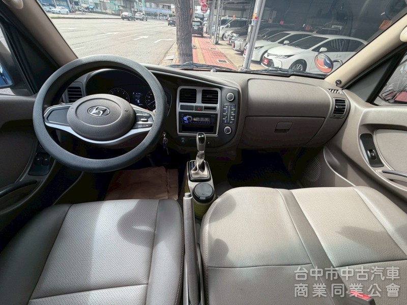 2024雙廂小霸王自排六人