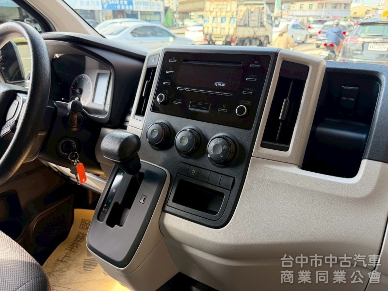 2022 Hiace 跑一萬多公里