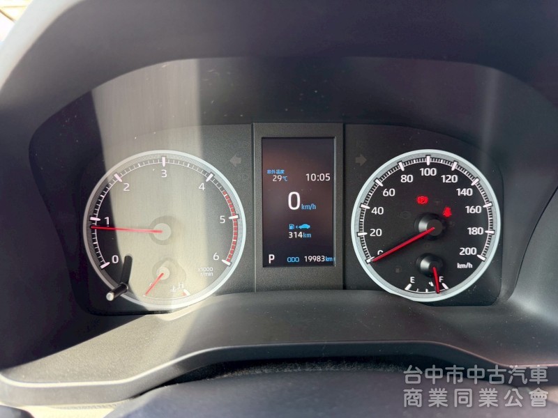 2022 Hiace 跑一萬多公里