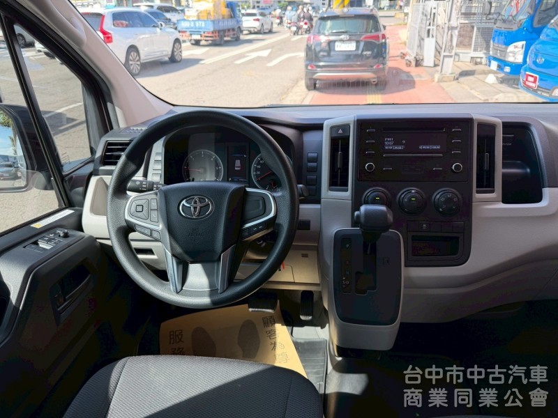 2022 Hiace 跑一萬多公里
