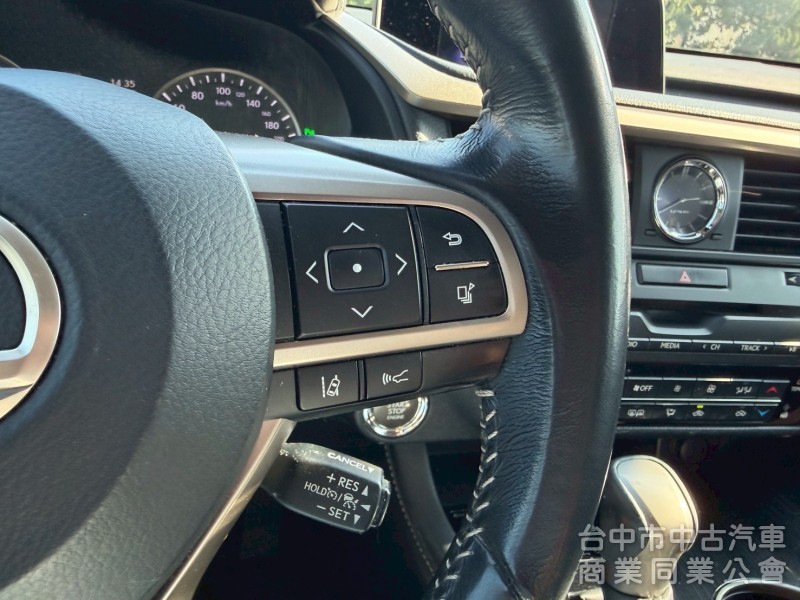 2016 RX200t 跑八萬多