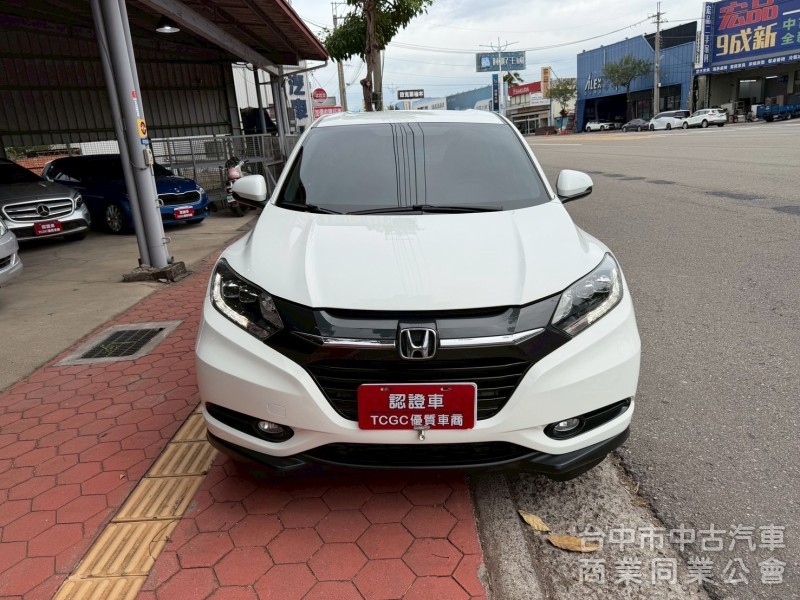 2018 HRV 1.8S 跑9萬多公里