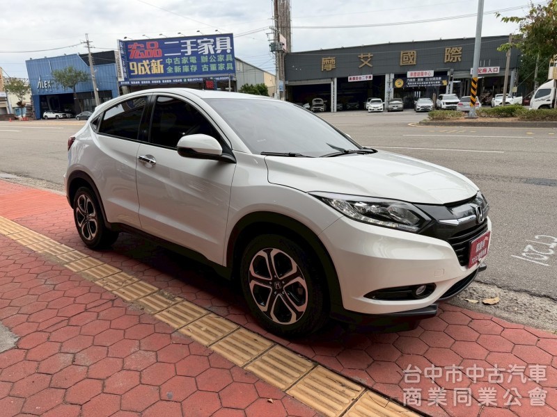 2018 HRV 1.8S 跑9萬多公里