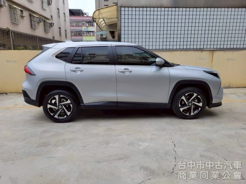 2024 Yaris Cross 酷動版