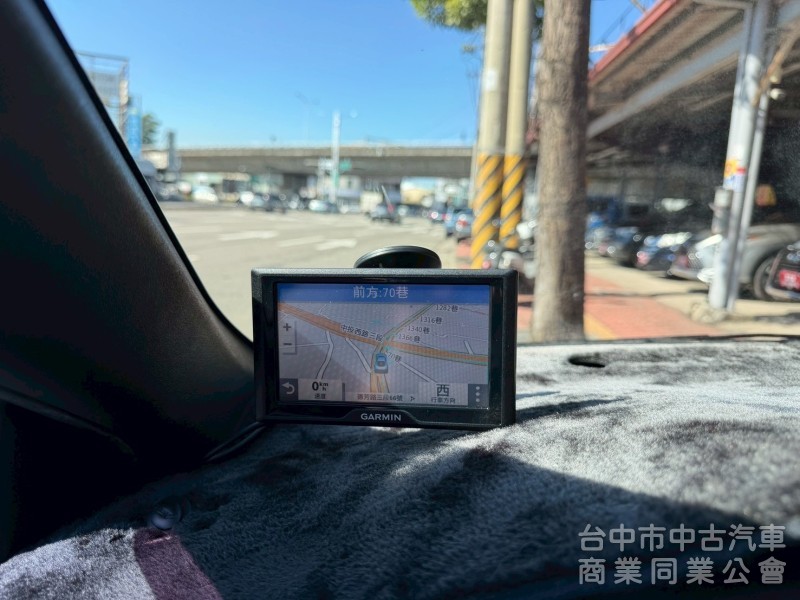 2019 Yaris跑六萬多 安卓機環景