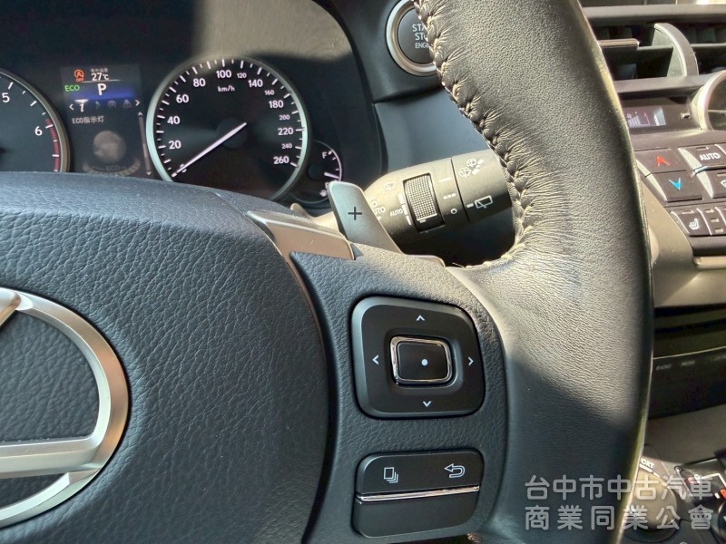 2016 NX200t豪華版 跑十一萬公里