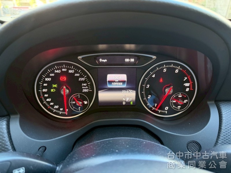 2015 A180跑十萬多公里