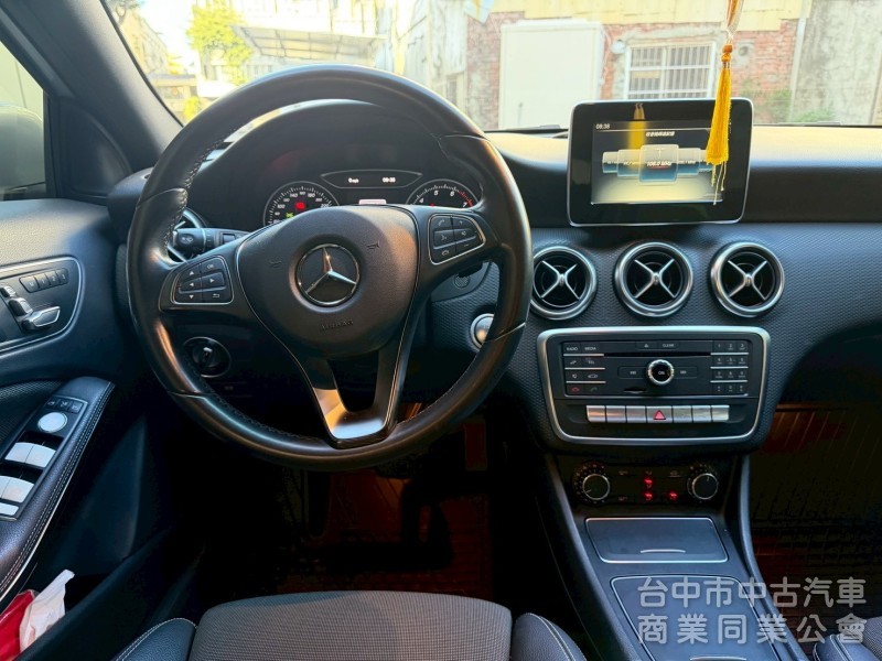 2015 A180跑十萬多公里