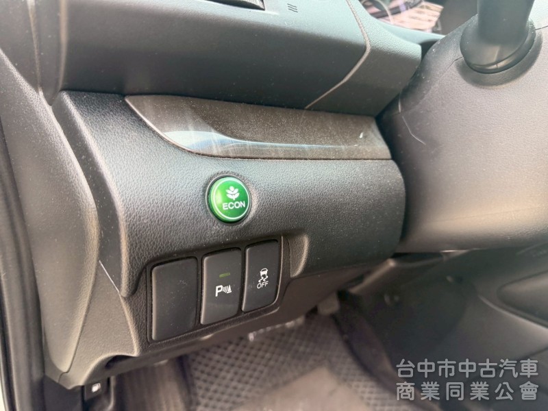 2013 CRV 2.4 VTi-S 跑20萬多公里