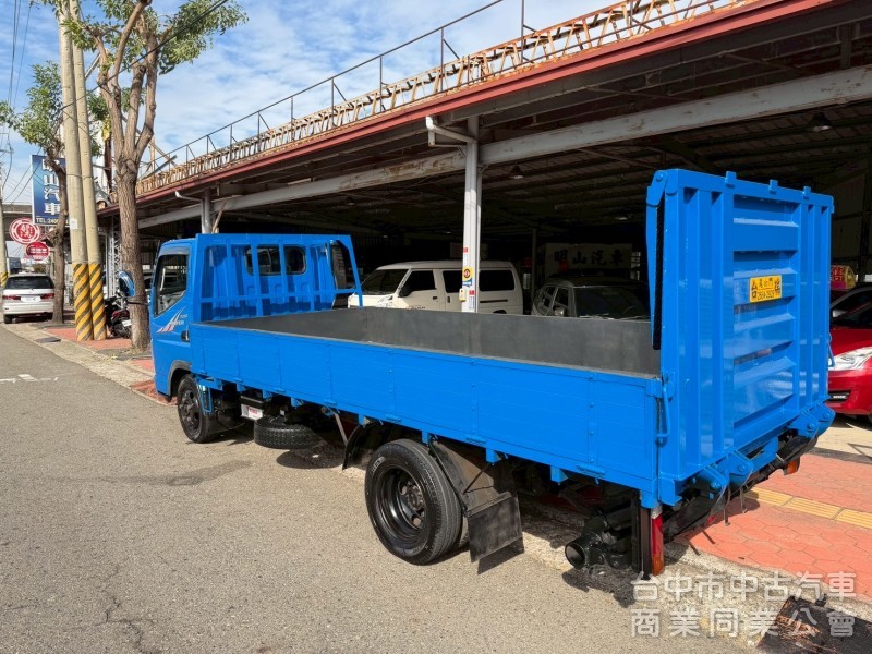 2012堅達十四呎半 跑十二萬多公里