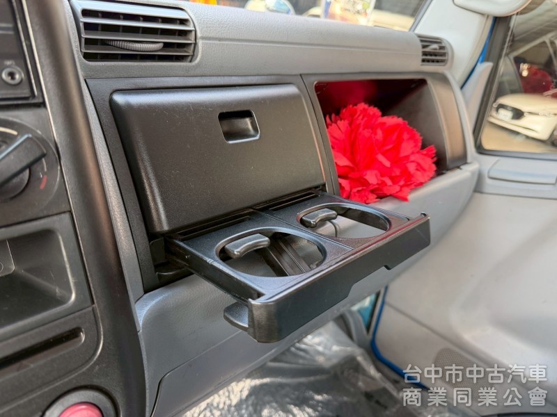 2012堅達十四呎半 跑十二萬多公里