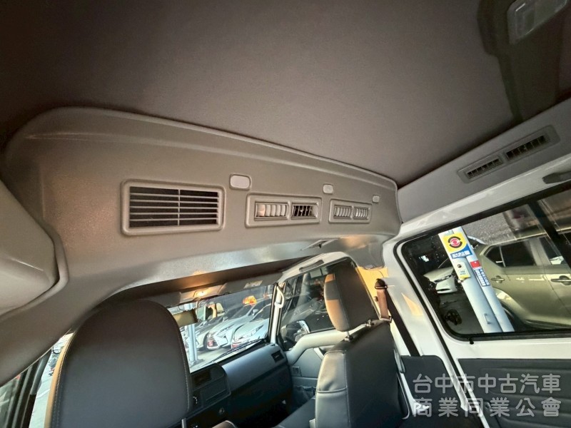 2023 得利卡廂型車 跑三萬多公里