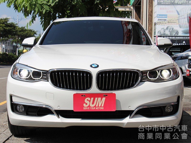 ✅全車原漆✅升級電尾門✅氣氛燈✅無線CARPLAY⭕正14年 328I GT總代理✅升降尾翼 全景天窗 可全貸 無漏油