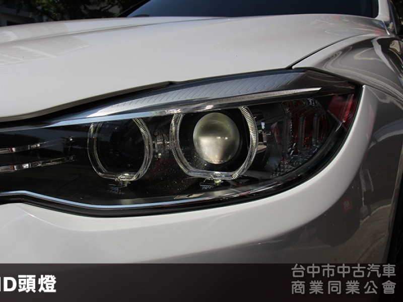 ✅全車原漆✅升級電尾門✅氣氛燈✅無線CARPLAY⭕正14年 328I GT總代理✅升降尾翼 全景天窗 可全貸 無漏油