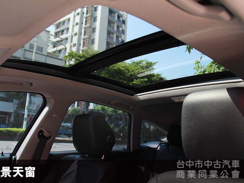 ✅全車原漆✅升級電尾門✅氣氛燈✅無線CARPLAY⭕正14年 328I GT總代理✅升降尾翼 全景天窗 可全貸 無漏油