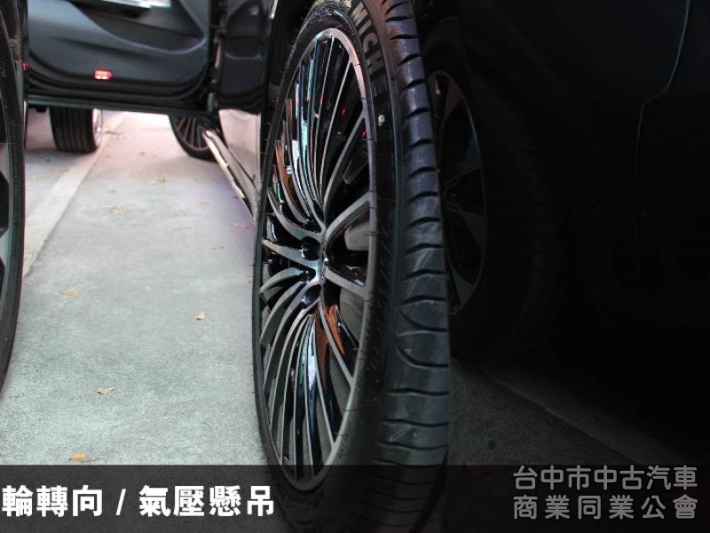 ✅正24年全新大改款✅大大滿配現場近10台可參考⭕四輪傳動⭕後輪轉向⭕氣壓懸吊⭕P20輔助✅多光束✅新車保固✅新車利率