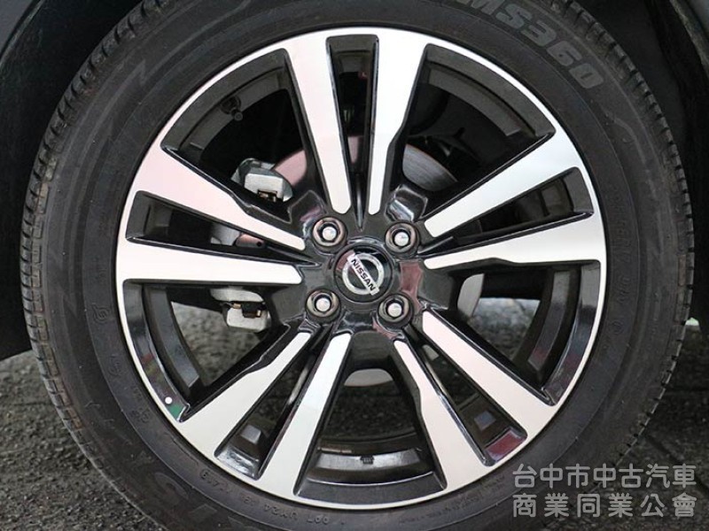 ⭕買車可帶現金回家⭕旗艦版⭕全原鈑件/保固中✅免鑰匙✅LED頭燈✅360度環景✅定速✅恆溫✅盲點✅CARPLAY