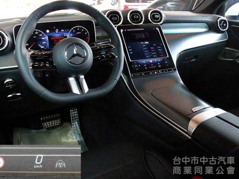 ⭕正25年出廠全新車⭕大滿配✅通風加熱椅✅P20輔助駕駛✅拖車勾✅多光束✅抬顯✅柏林✅側踏板⭕保固最長7年⭕新車利率