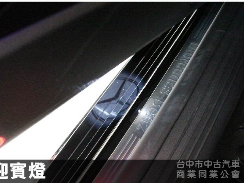 正22年出廠✅就要4MATIC四輪傳動✅正23P輔助✅雙10.25吋螢幕✅環景✅ACC跟車✅夜色✅全景天窗✅新車利率