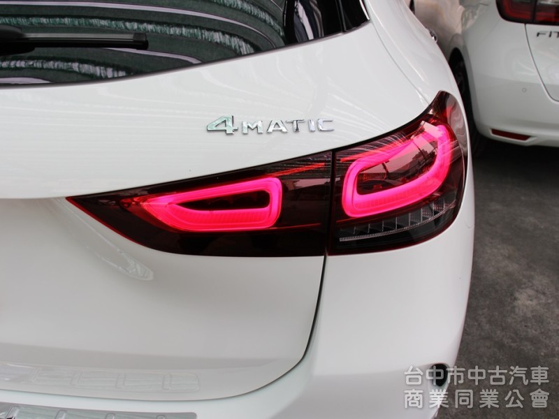 ⭕23年⭕全網最低價✅AMG✅四輪傳動✅239跟車✅多光束頭燈✅全景天窗✅雙記憶座椅⭕新車利率✅未領牌