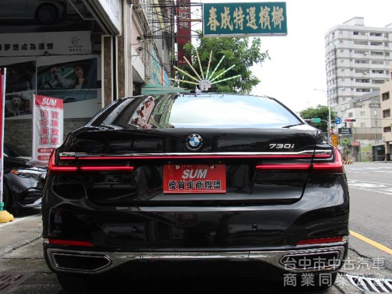 ⭕正2022年✅小改款頭尾燈✅氣壓懸吊✅5AU智慧輔助駕駛✅HK音響環艙氣氛燈✅ 駕駛模式切換✅ 盲點✅菱格紋內裝座椅