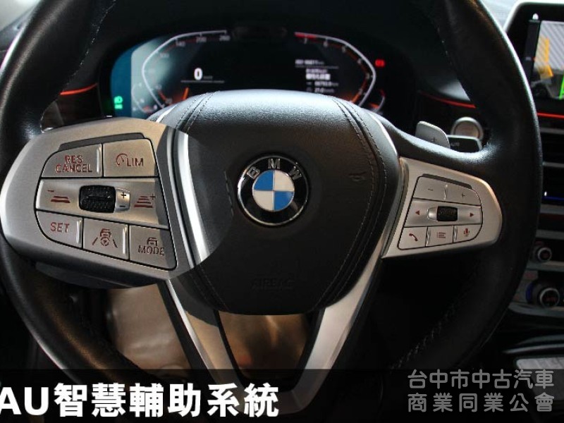 ⭕正2022年✅小改款頭尾燈✅氣壓懸吊✅5AU智慧輔助駕駛✅HK音響環艙氣氛燈✅ 駕駛模式切換✅ 盲點✅菱格紋內裝座椅