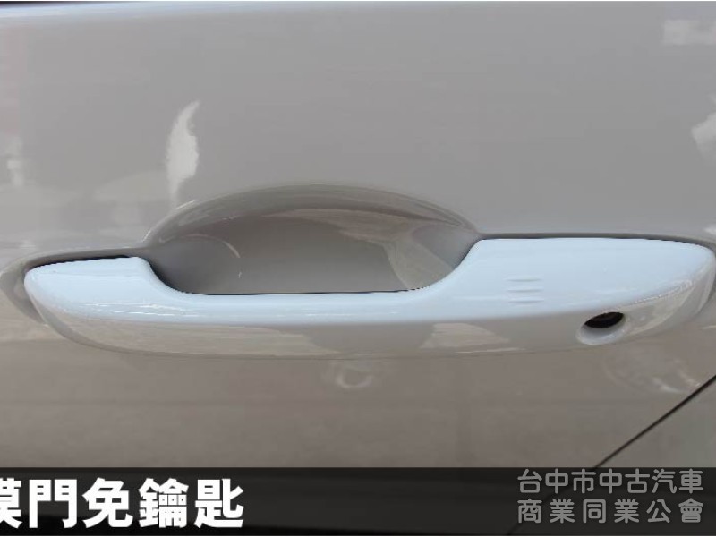  正2025出廠全台最低價⭕全車原漆原鈑件✅油電版✅實車實價刊登✅原廠保固中⭕摸門免鑰匙✅盲點偵測⭕新車利率⭕可全貸