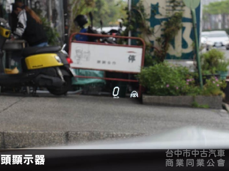 ⭕保證是全省最低價最高階⭕正25年全新車CLE300✅全滿配車款✅通風座椅✅多光束✅抬顯✅柏林✅夜色套件✅未領牌新車利率