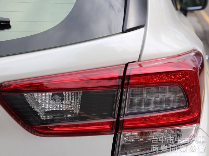 ✅市場最低價⭕四輪驅動小休旅⭕ACC跟車⭕倒車顯影⭕盲點⭕全時四驅⭕電動尾門⭕無線CARPLAY✅全車原鈑件✅可全額貸