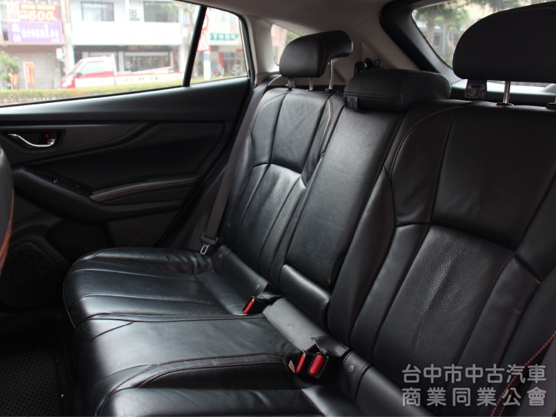 ✅市場最低價⭕四輪驅動小休旅⭕ACC跟車⭕倒車顯影⭕盲點⭕全時四驅⭕電動尾門⭕無線CARPLAY✅全車原鈑件✅可全額貸