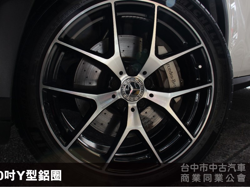 ⭕秒殺釋出⭕低里程精品⭕全車原漆⭕僅跑2.9萬公里✅ACC跟車✅20吋鋁圈✅360環景✅多光束頭燈✅夜色套件⭕可全額貸