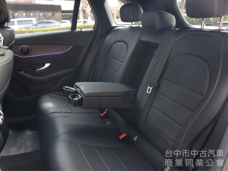 ⭕秒殺釋出⭕低里程精品⭕全車原漆⭕僅跑2.9萬公里✅ACC跟車✅20吋鋁圈✅360環景✅多光束頭燈✅夜色套件⭕可全額貸