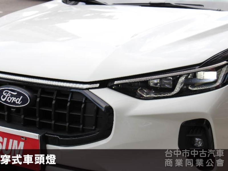 正25年⭕超低里程8000KM⭕根本新車⭕原鈑原漆✅ 360環景✅ B&o音響✅盲點✅電尾門✅無線充✅抬頭顯示⭕可全貸!