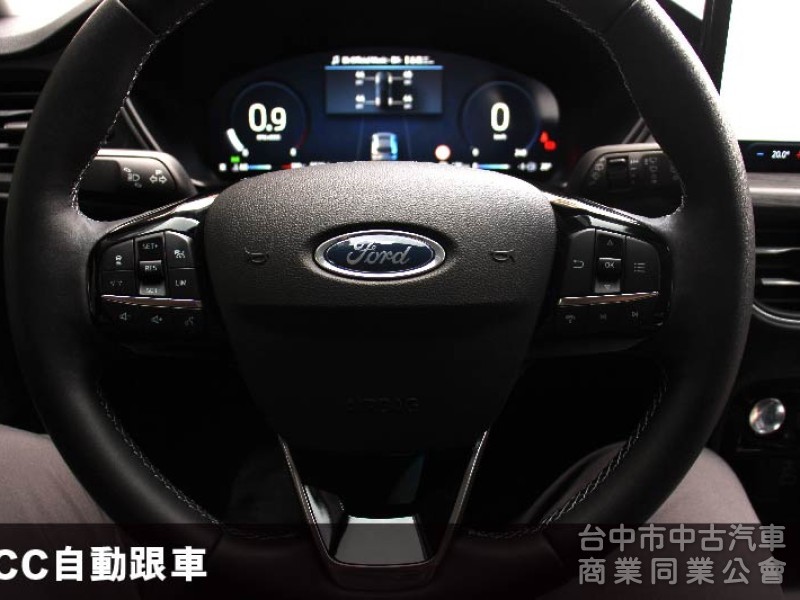 正25年⭕超低里程8000KM⭕根本新車⭕原鈑原漆✅ 360環景✅ B&o音響✅盲點✅電尾門✅無線充✅抬頭顯示⭕可全貸!