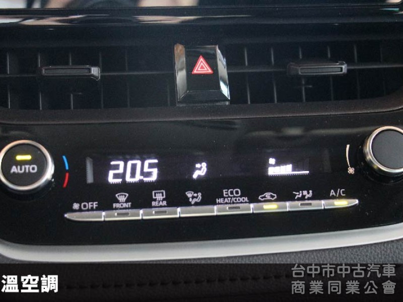 ⭕正25年出廠⭕油電豪華版✅無線CARPLAY✅倒車顯影✅盲點偵測✅全套免鑰匙✅全車原鈑件⭕全額貸⭕新車利率⭕原廠保固