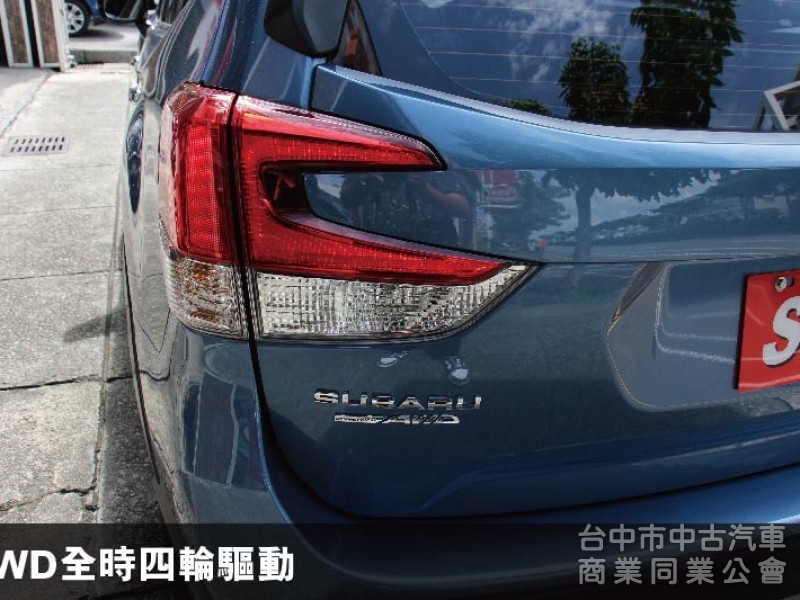 最頂規I-S版⭕小改款全套LV2跟車✅車道置中輔助✅電動天窗✅電尾門✅18吋鋁圈✅ACC跟車✅原廠保養✅原廠保固✅可全貸