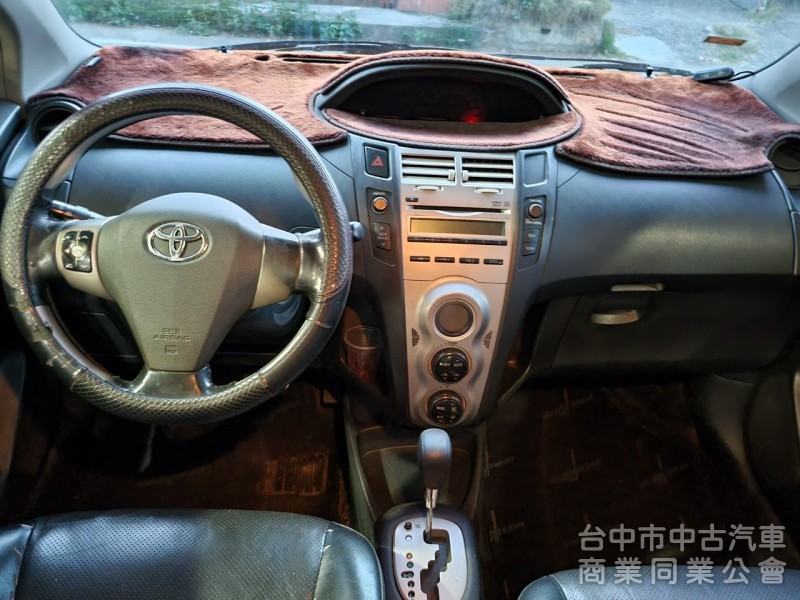 2010年 Yaris G版 恆溫，皮椅，可認證，月付3999