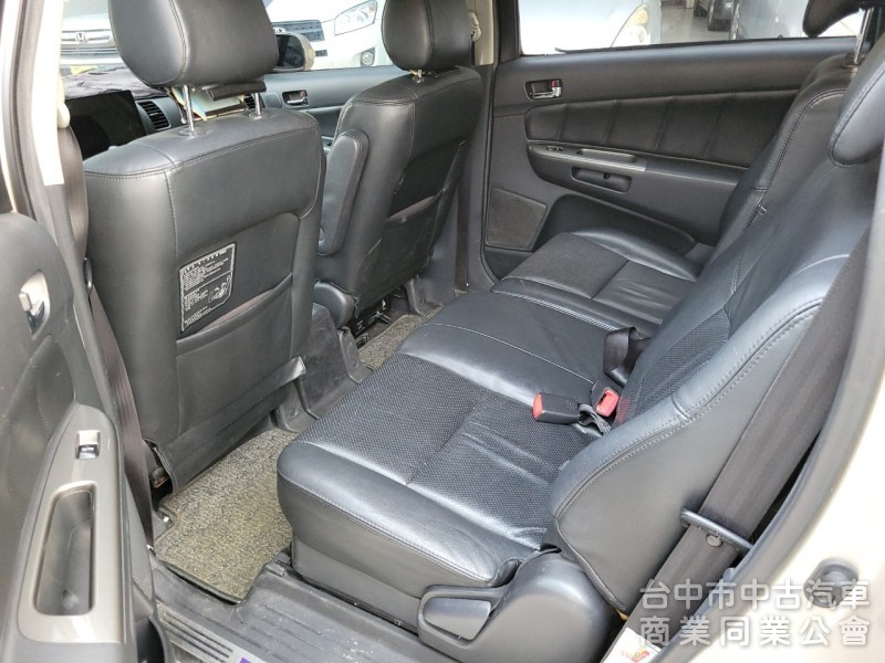 2005 年 Wish G版 七人座 低里程12萬，安卓機倒車顯影，黑內裝，不是工地車，車況好。