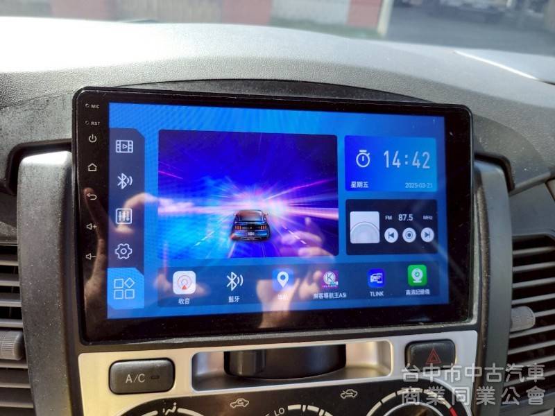 2011 年 豐田 Innova 伊諾瓦 2.7L 可領貨車牌，一年稅金1.3萬， 一手車，里程12萬，皮椅，鋁圈，車況