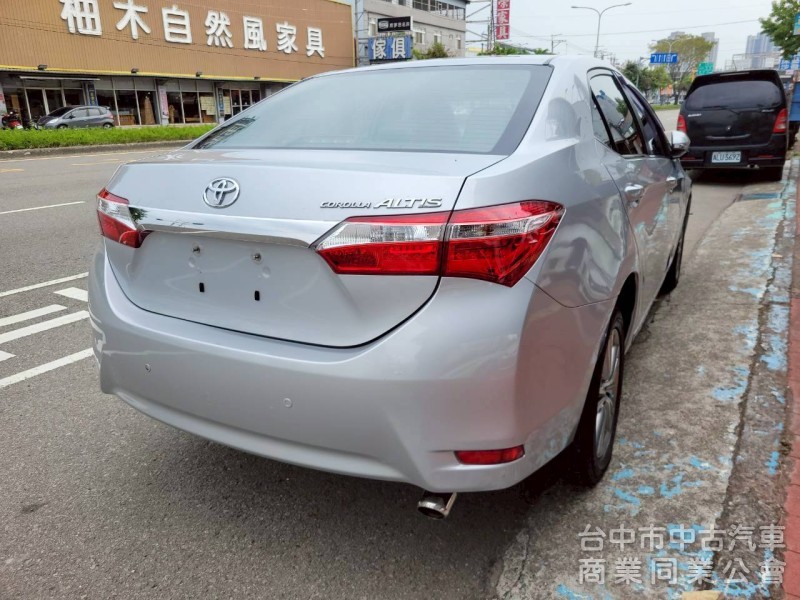 2014 年 Altis 經典版，恆溫，定速，原鈑件，引擎安靜無漏油，保養紀錄完整，可全額貸款。