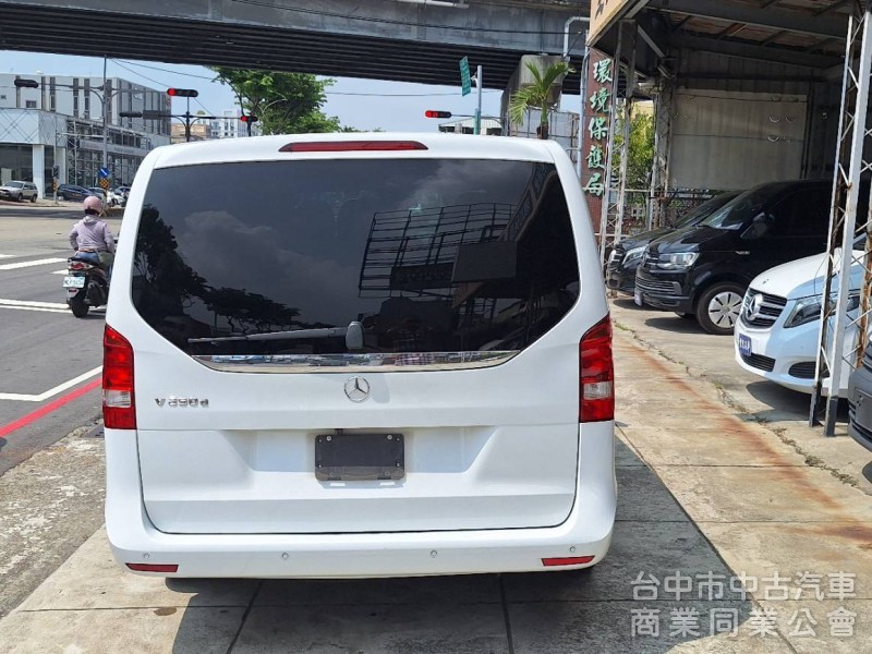 重光汽車  BENZ V250d-2016