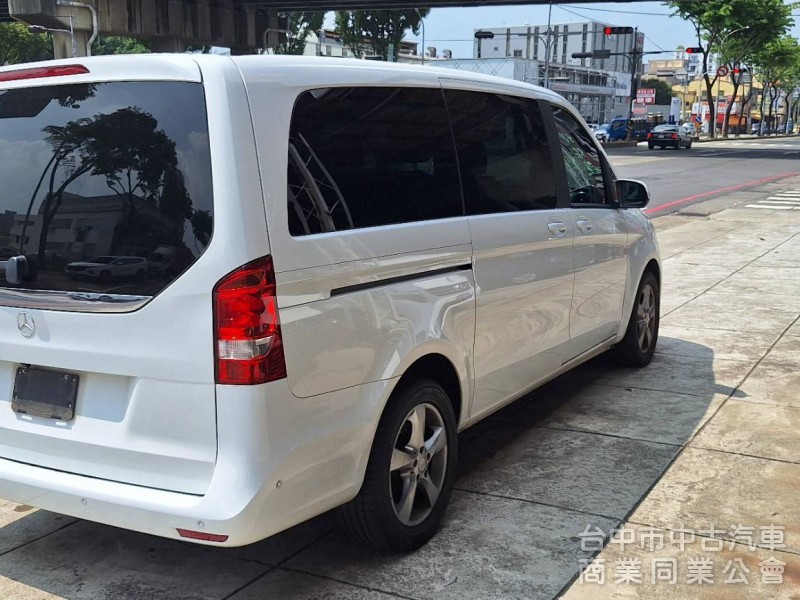 重光汽車  BENZ V250d-2016