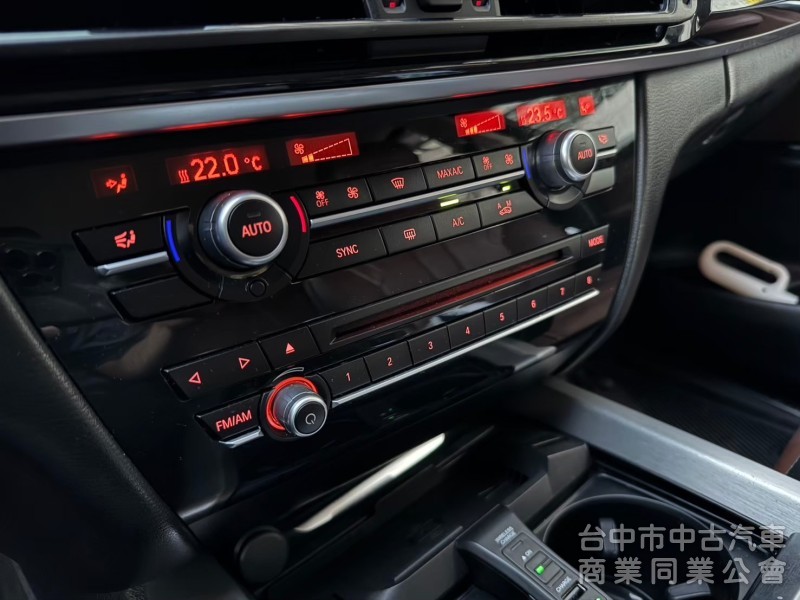 2014年BMW X5 25d 原版