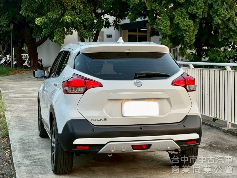 原廠保養  ikey  摸門  定速  防撞玵景輔助  360環景 