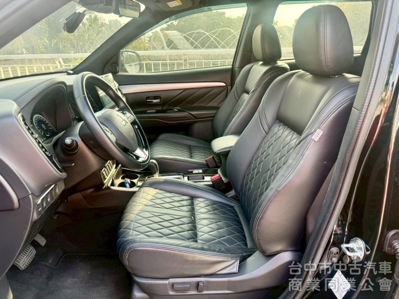 acc跟車系統  恆溫 行車偏移  後做出風口  