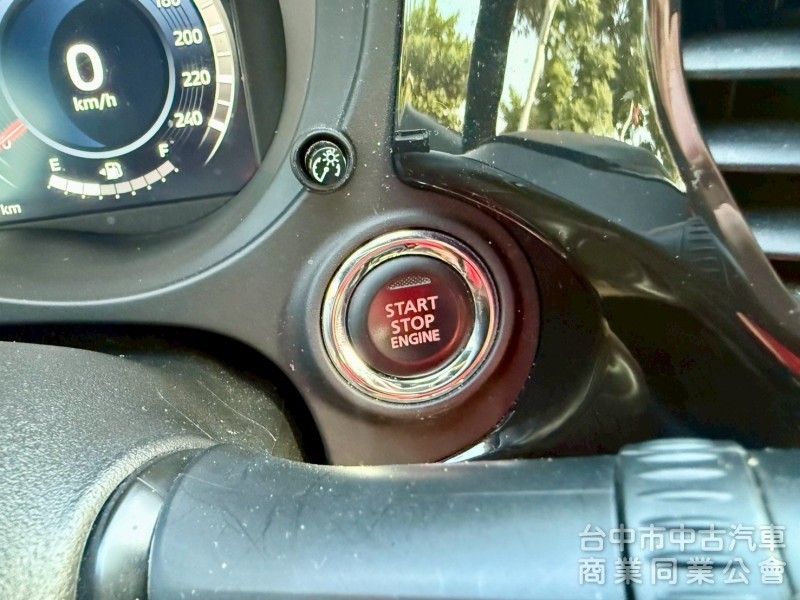 acc跟車系統  恆溫 行車偏移  後做出風口  