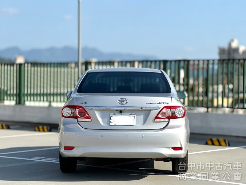 2010・TOYOTA・ALTIS・里程21.7萬